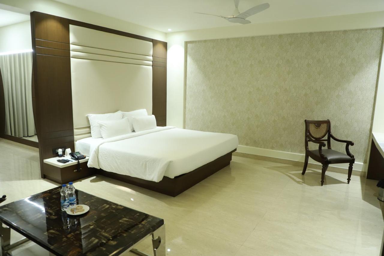 Grand Heritage Narmada Jacksons Dzsabalpur Kültér fotó